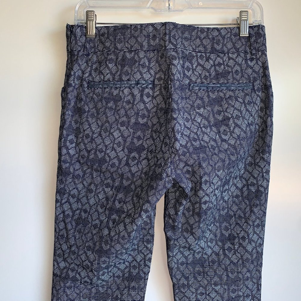 Cartonnier Blue Patterned Capris - Picture 4 of 7